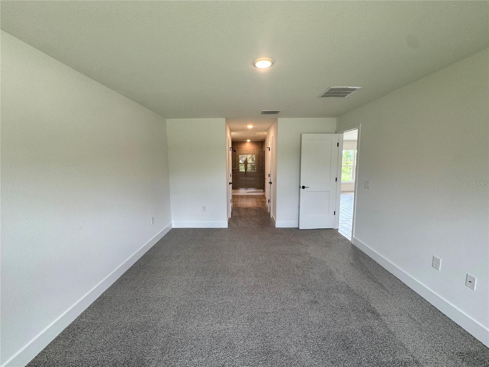 5923 Giffen Ave Property Photo 5