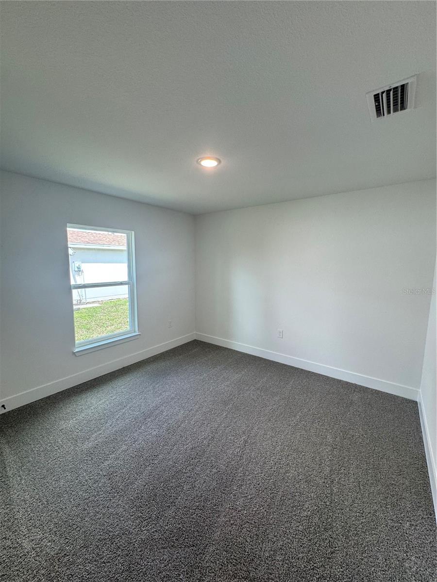 5923 Giffen Ave Property Photo 9