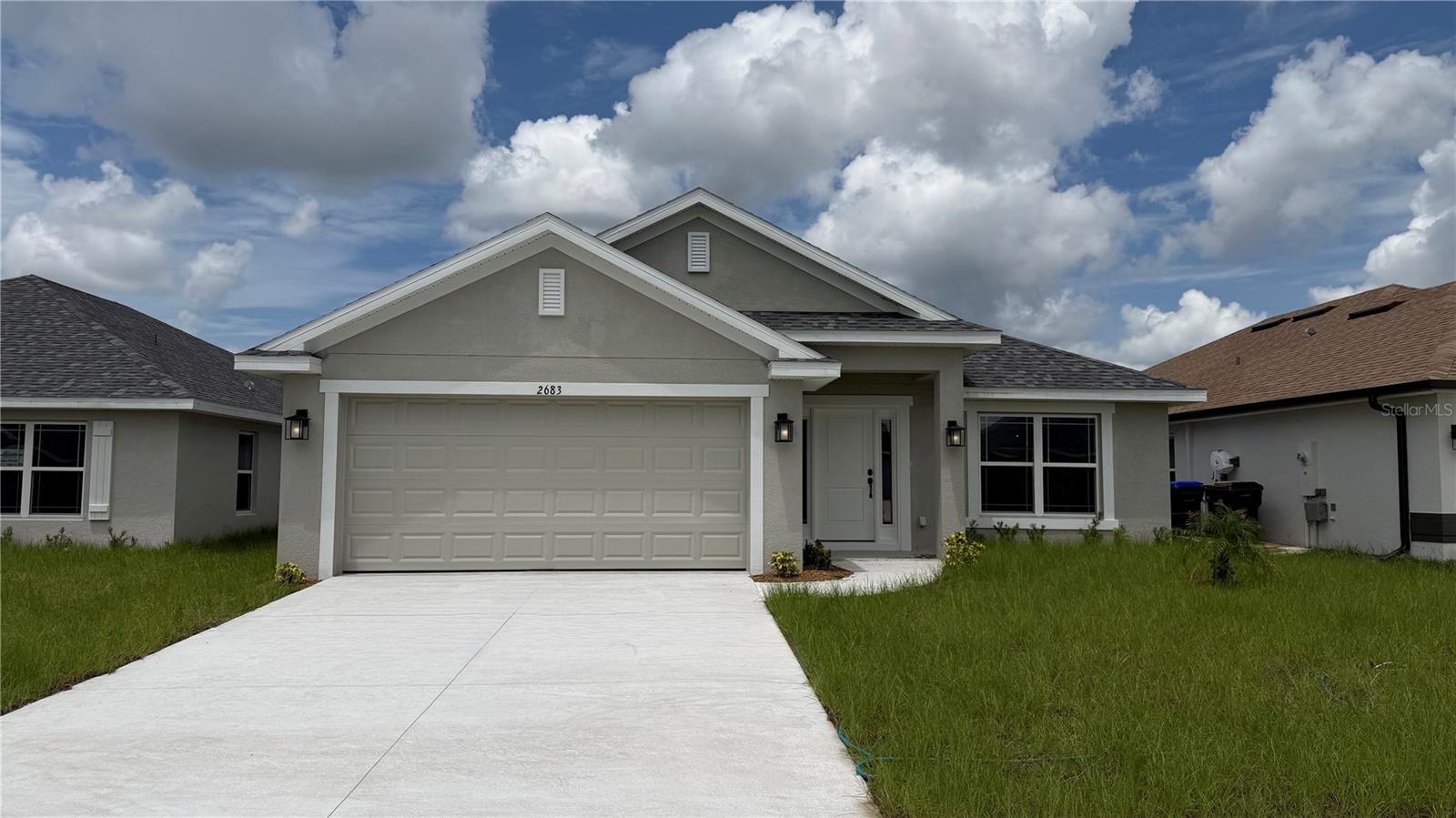2683 Averland Loop Property Photo 1
