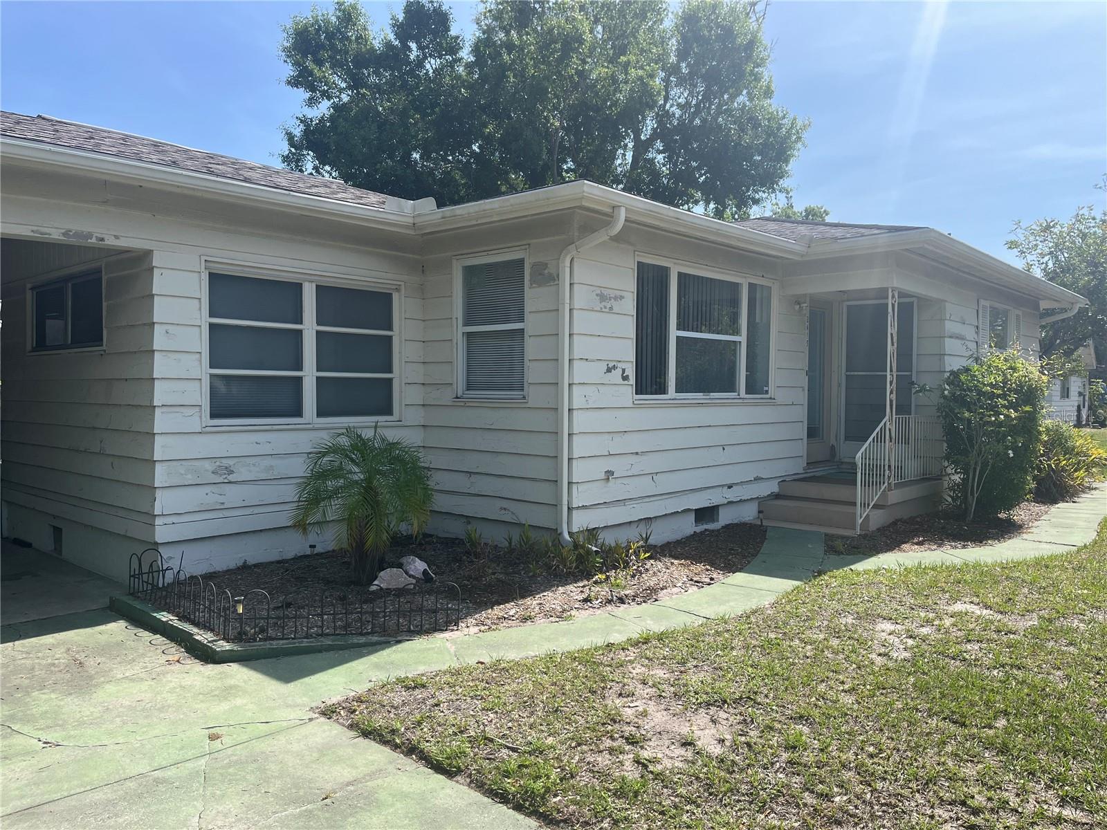 2415 Pelican Dr Property Photo 2