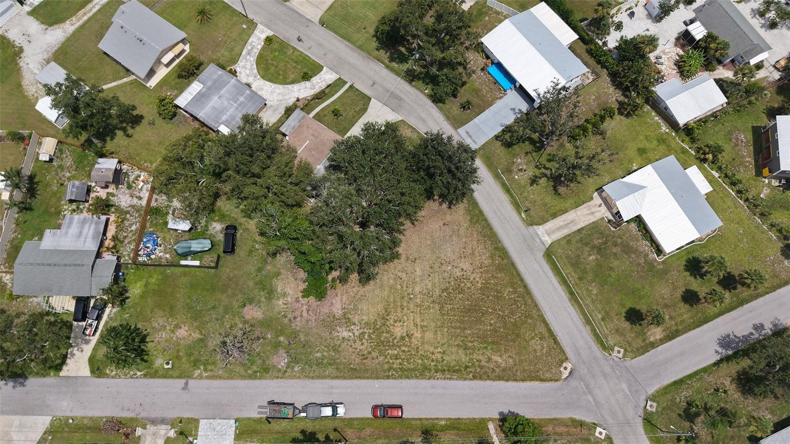 513 Pine Rd Property Photo 3