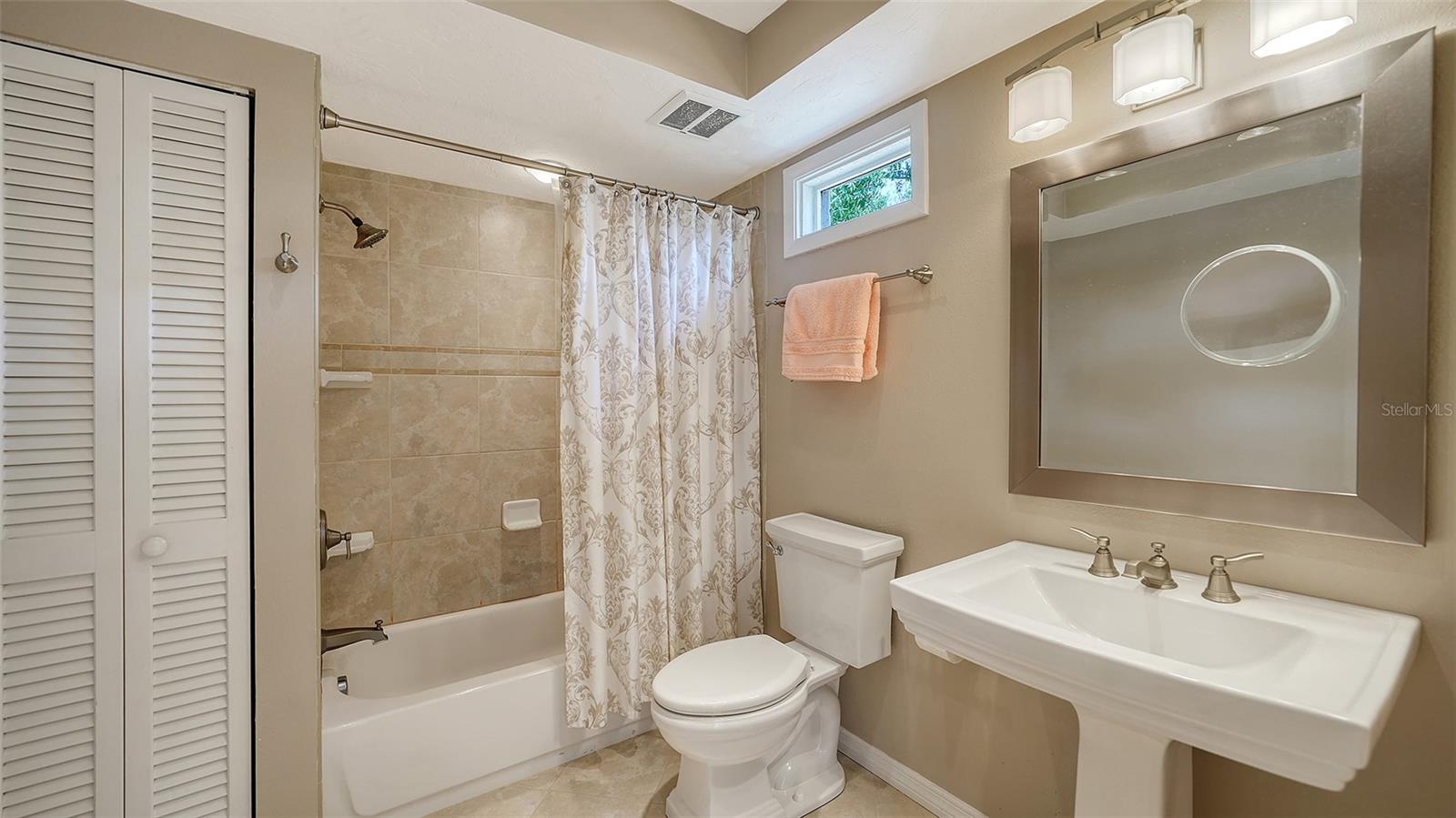 4983 Greencroft Rd #181 Property Photo 13