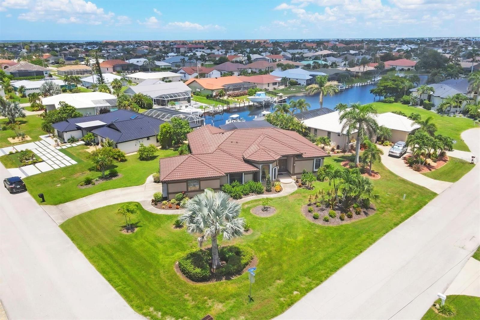 2310 VIA VENICE Property Photo 1