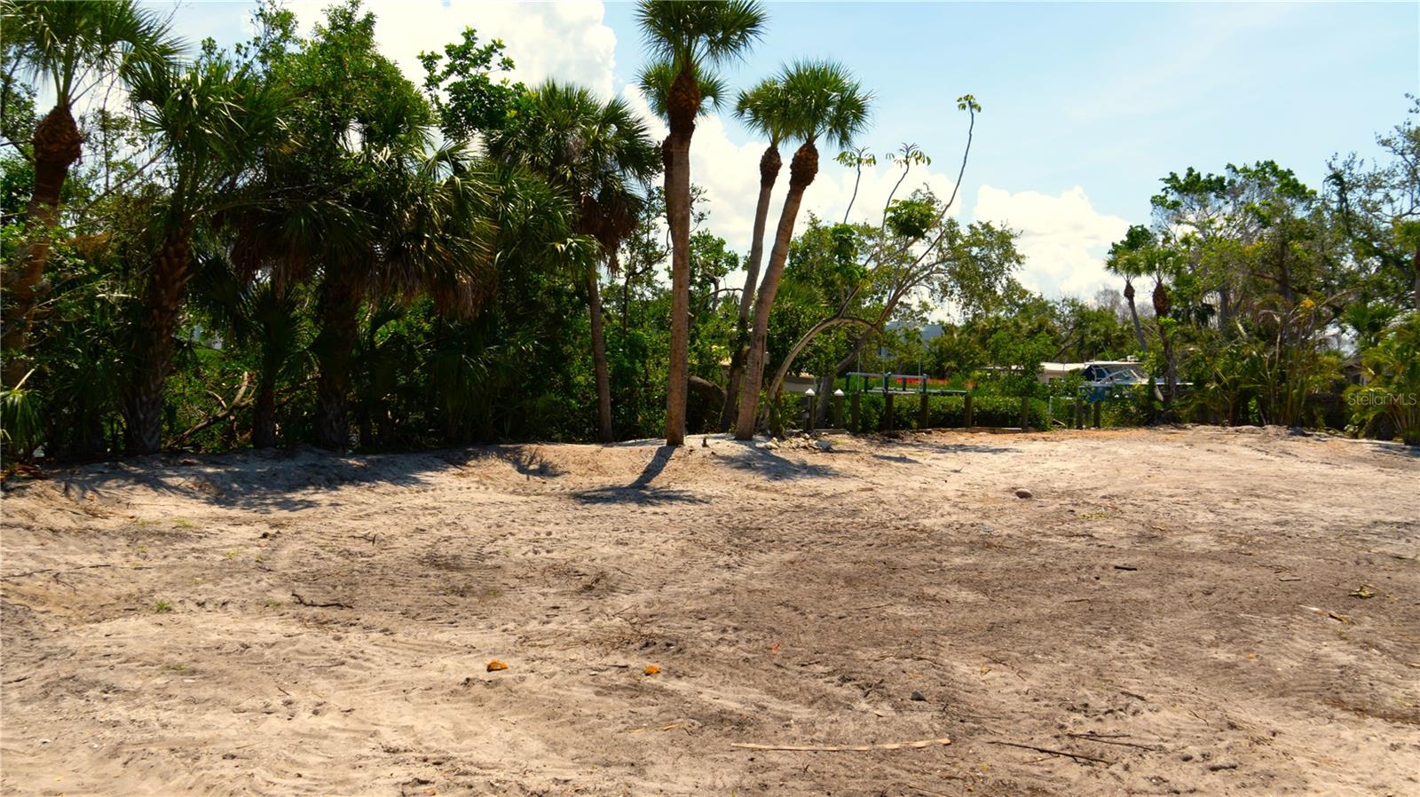 7233 Midnight Pass Rd Property Photo 19