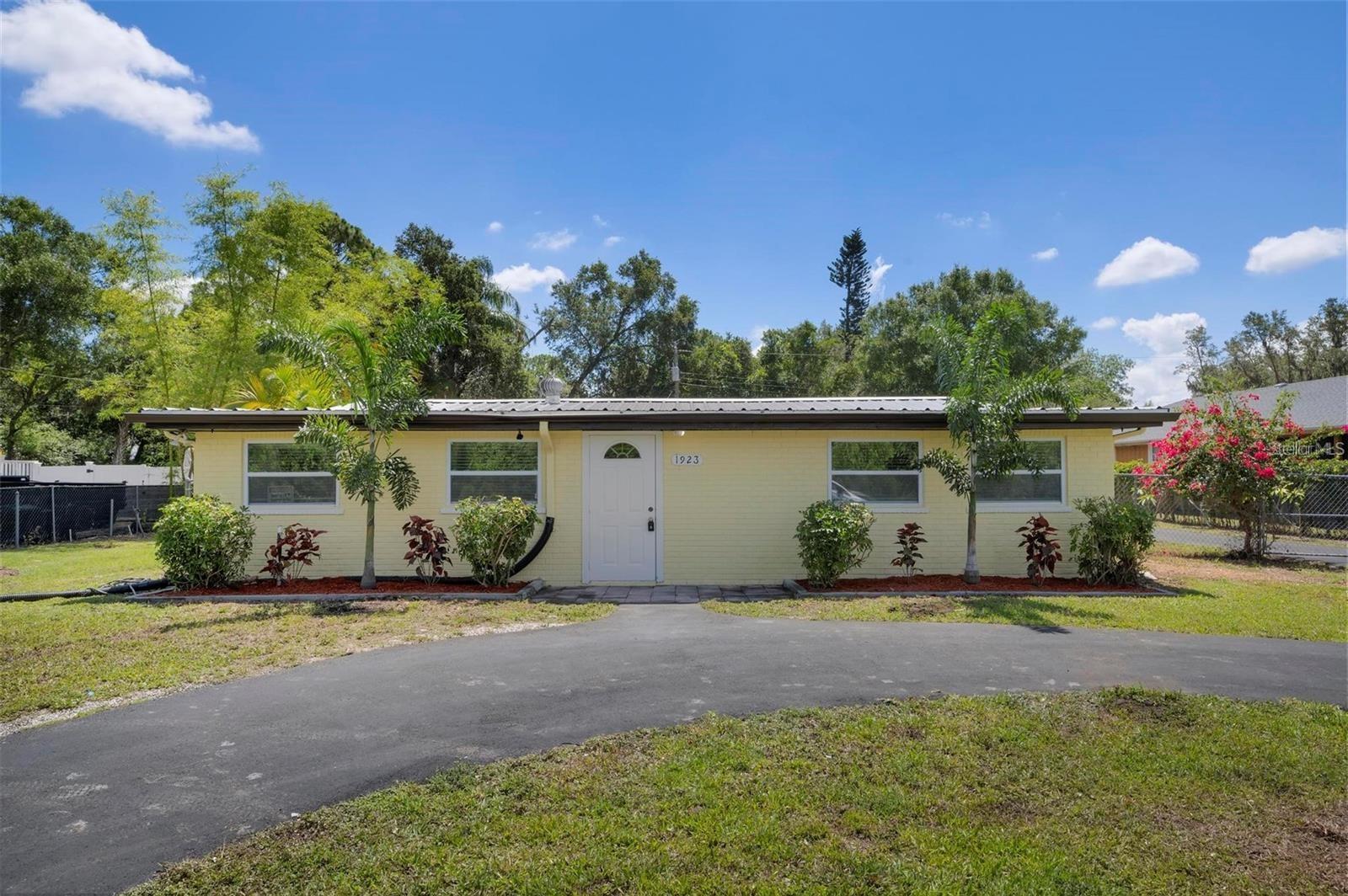 1923 45th Street Ct E Property Photo 1
