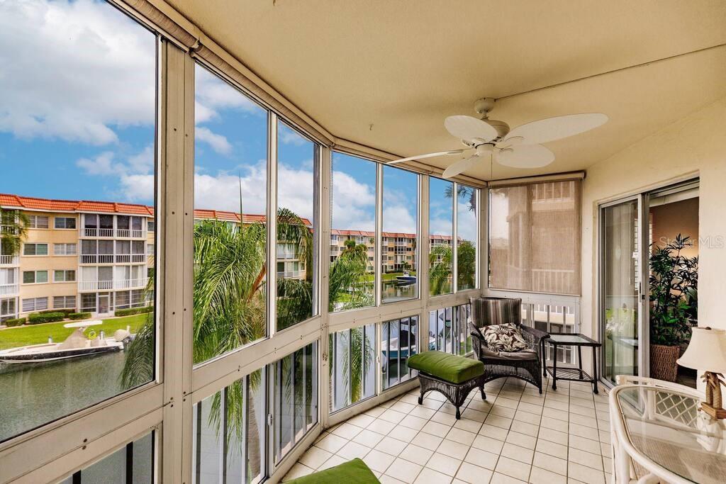1250 N Portofino Dr #302 Property Photo 4
