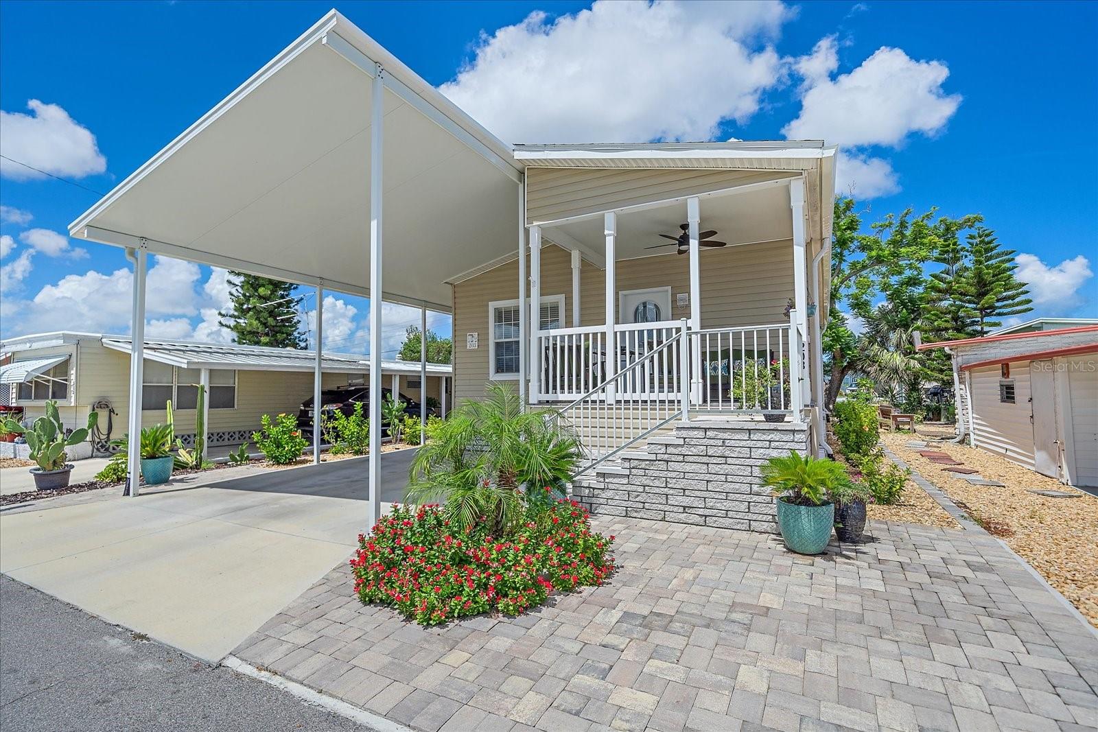 203 Bimini Dr Property Photo 1
