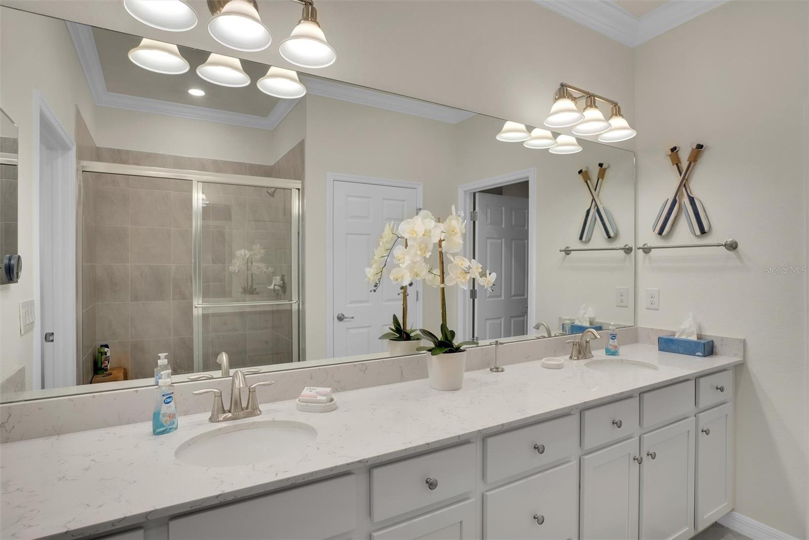 10042 Crooked Creek Dr #203 Property Photo 18