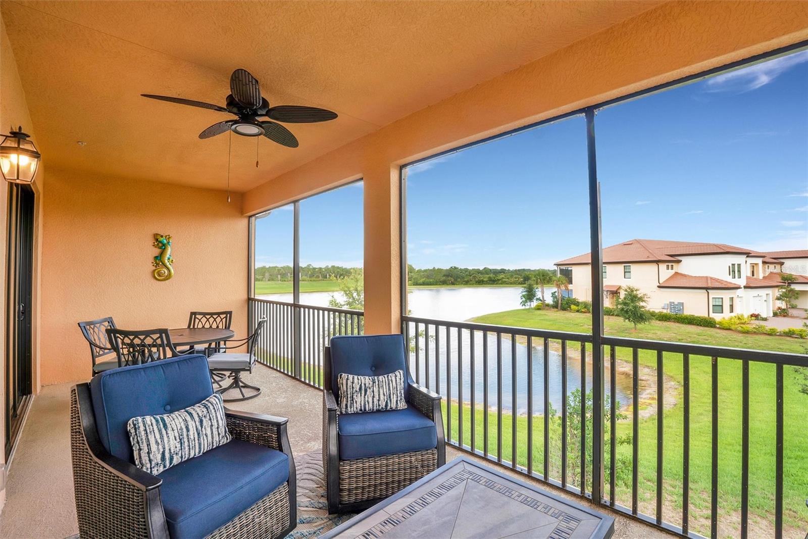 10042 Crooked Creek Dr #203 Property Photo 30