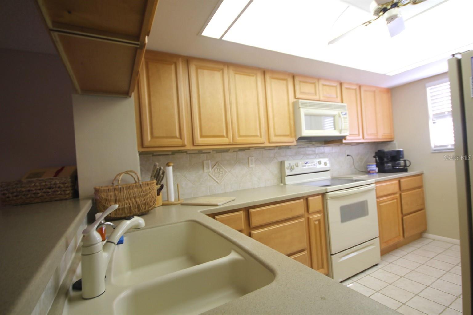 1255 Dockside Pl #211 Property Photo 7