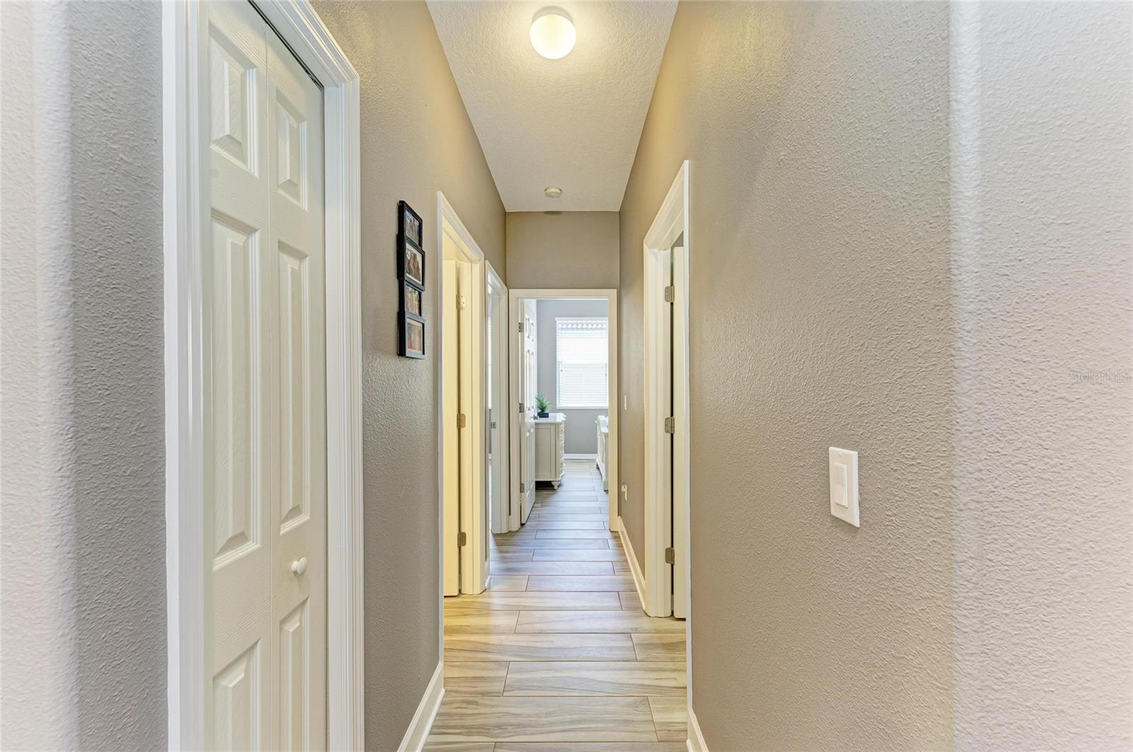 135 River Enclave Ct Property Photo 27
