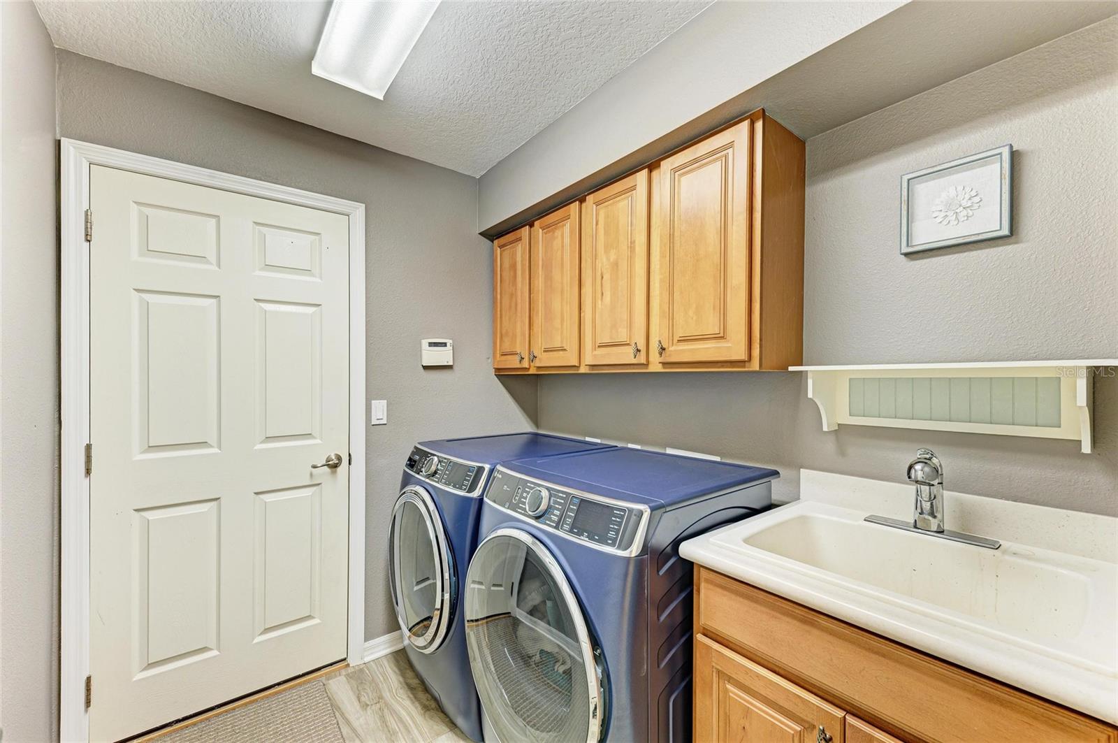 135 River Enclave Ct Property Photo 41