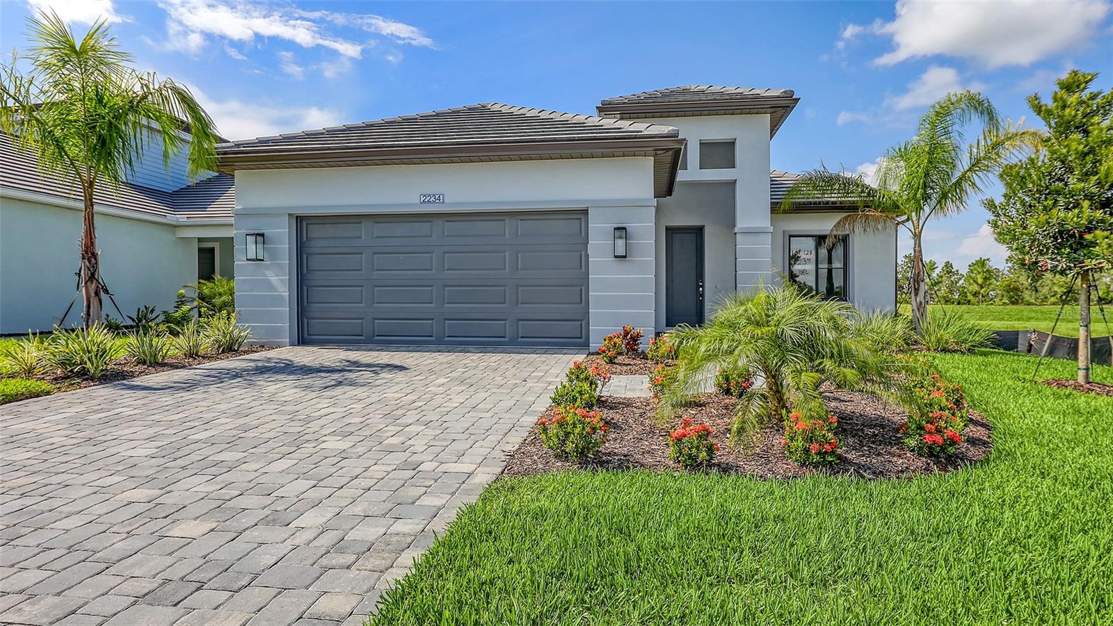 2234 Lady Palm Loop Property Photo 1