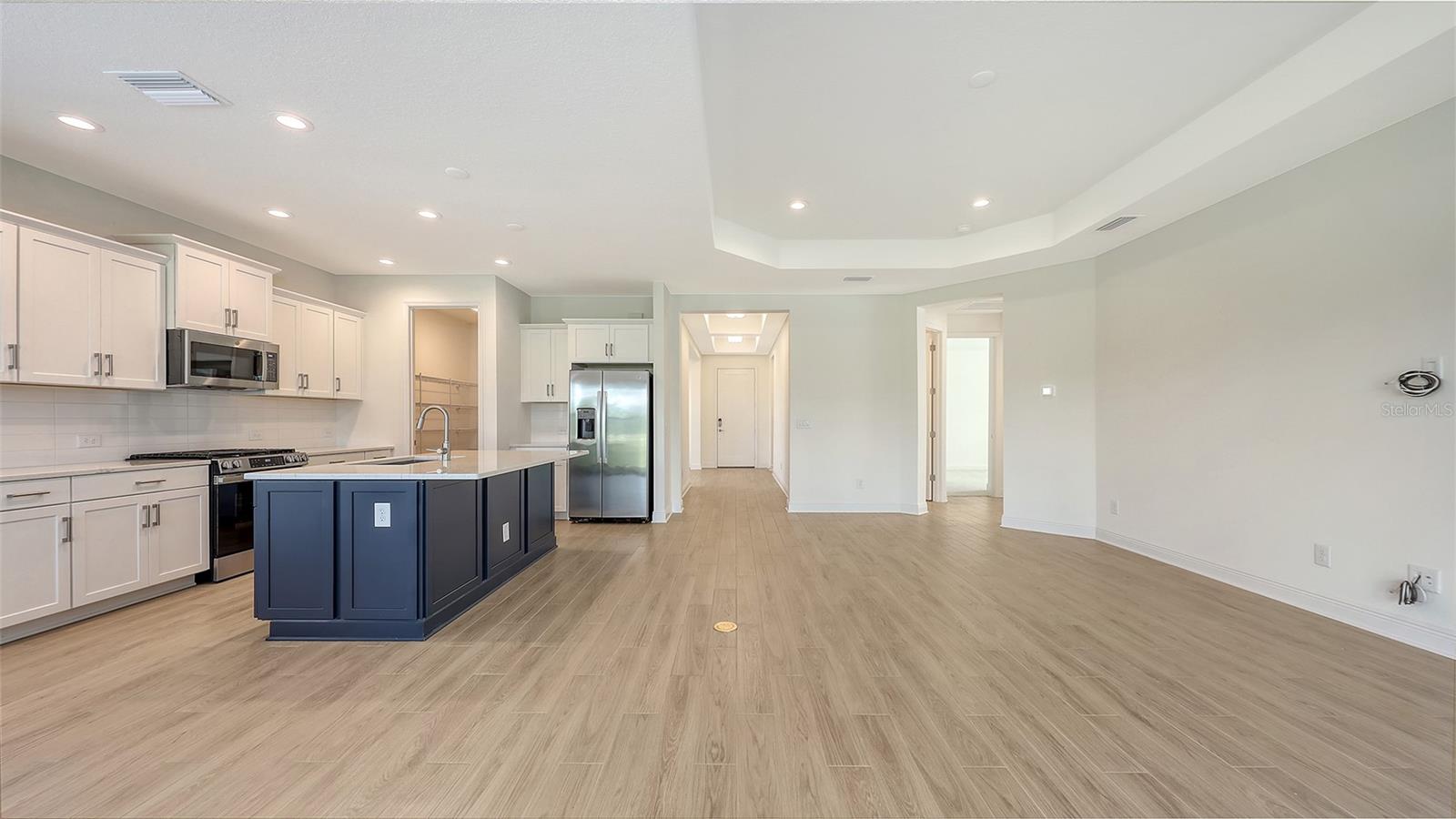 2234 Lady Palm Loop Property Photo 16