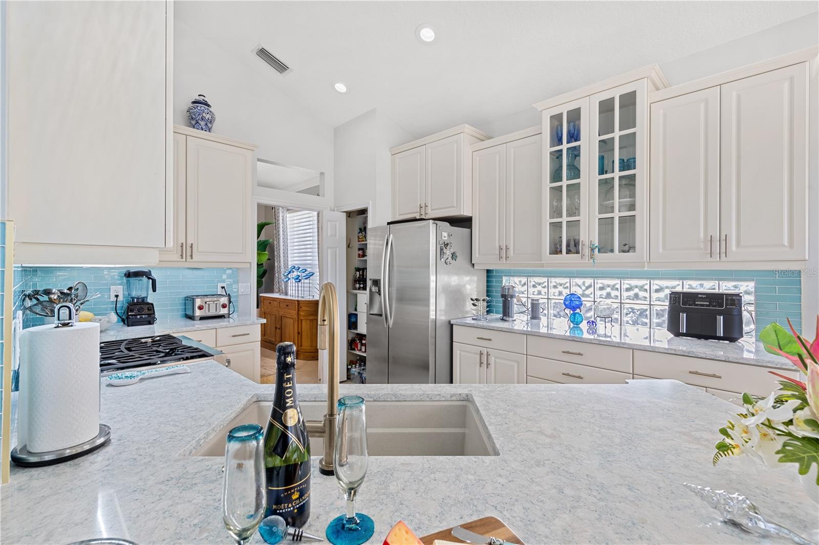 7236 Orchid Island Pl Property Photo 16