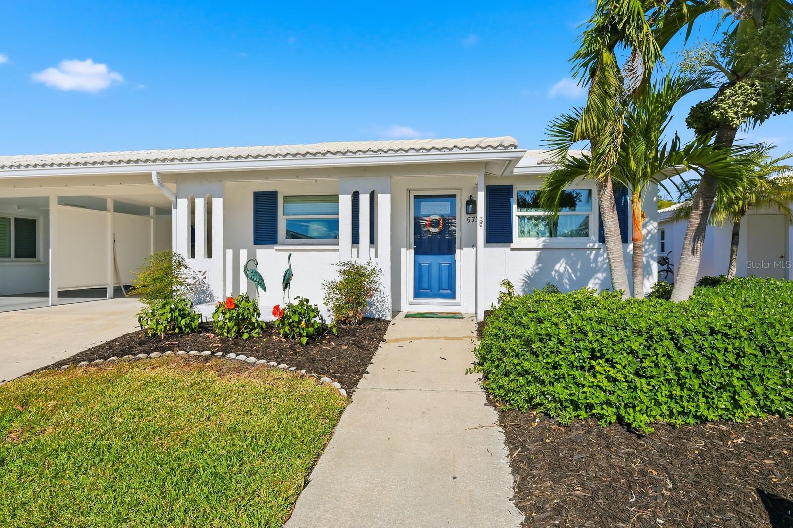 573 SPANISH DR N Property Photo 1