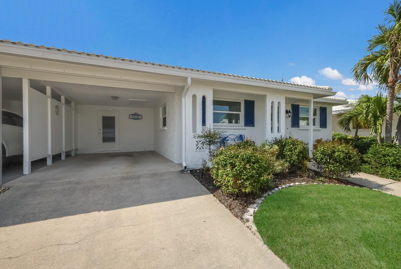 573 Spanish Dr N Property Photo 35