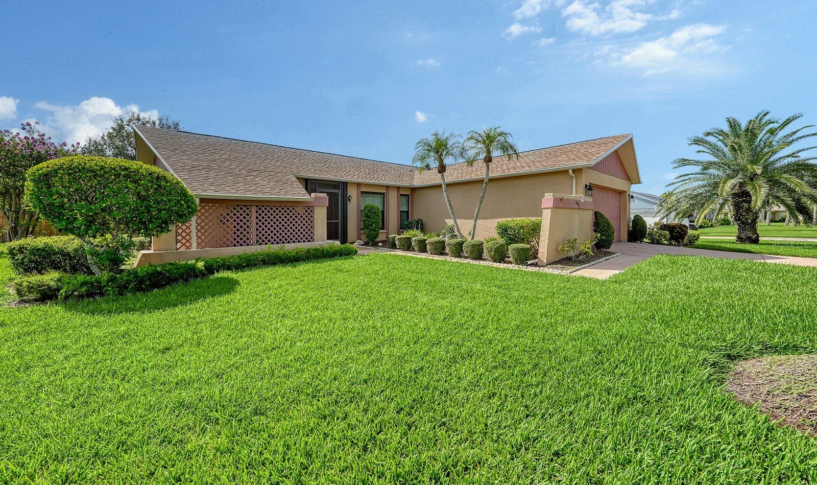 6675 Easton Dr Property Photo 1