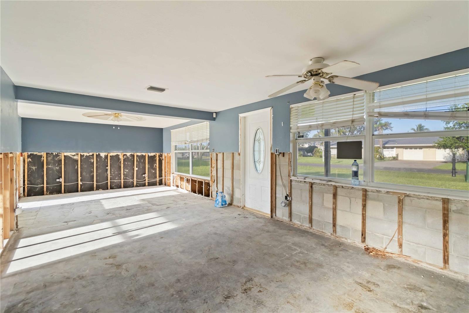 1255 S Maryknoll Rd Property Photo 4