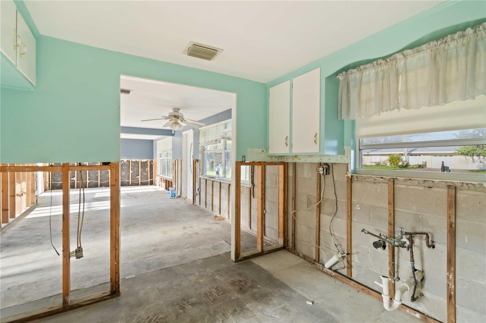 1255 S Maryknoll Rd Property Photo 10