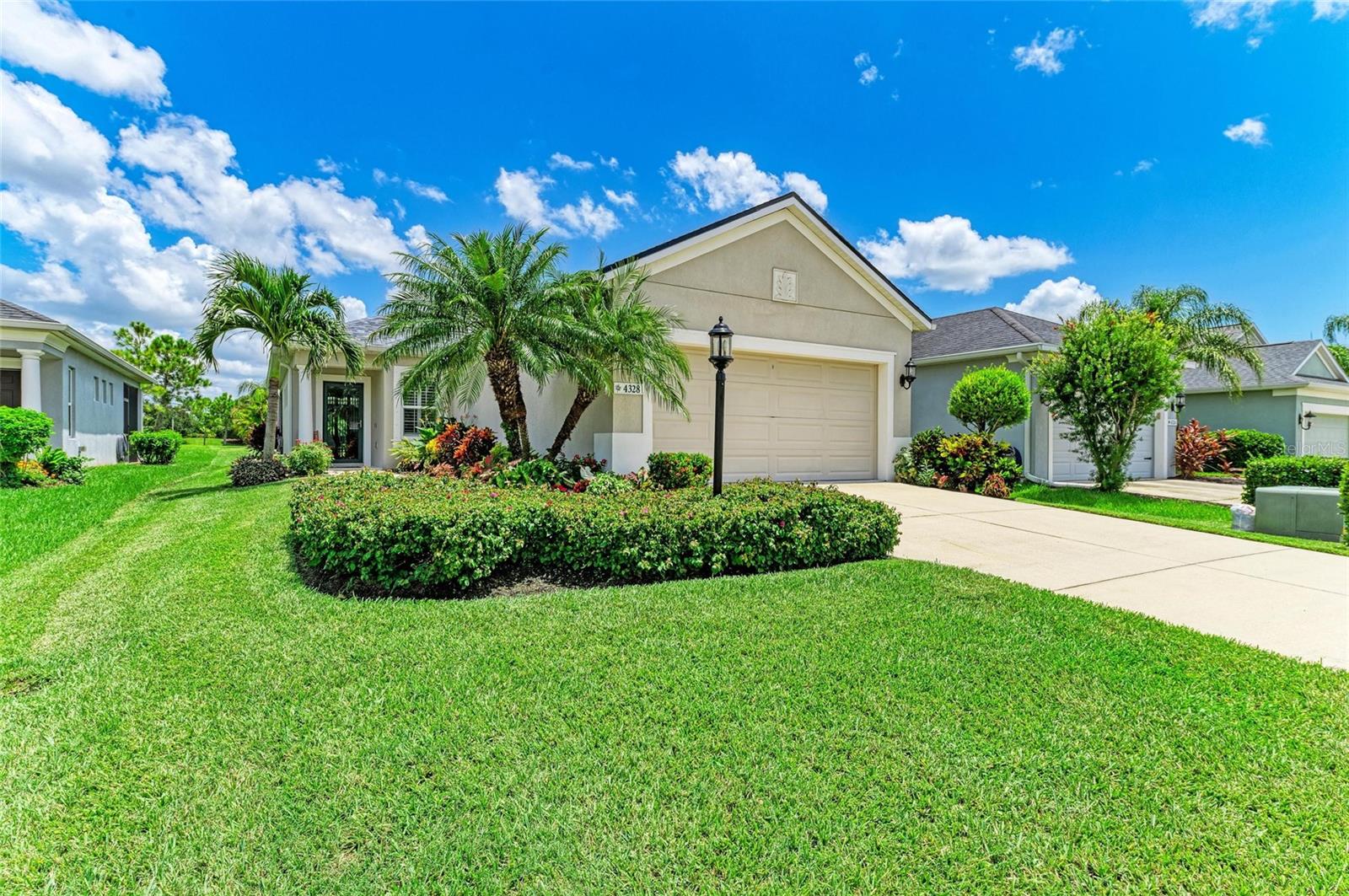 4328 MAGNOLIA BLOSSOM DR Property Photo 1