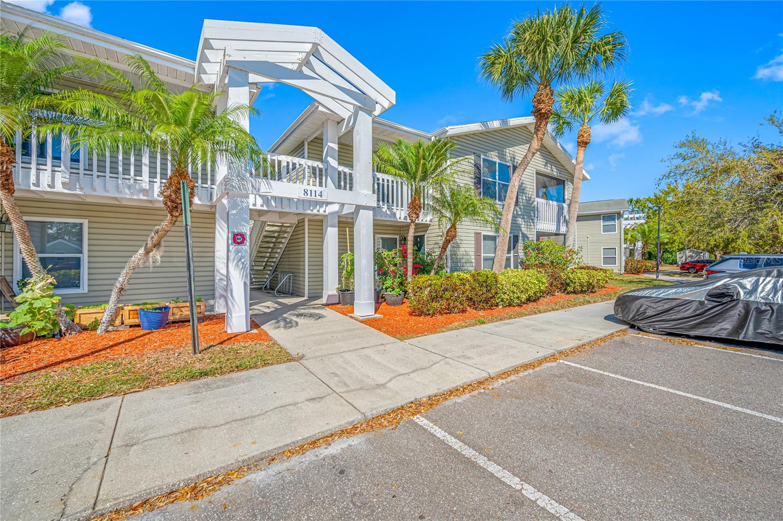 8114 45th Ct E #8 Property Photo 1
