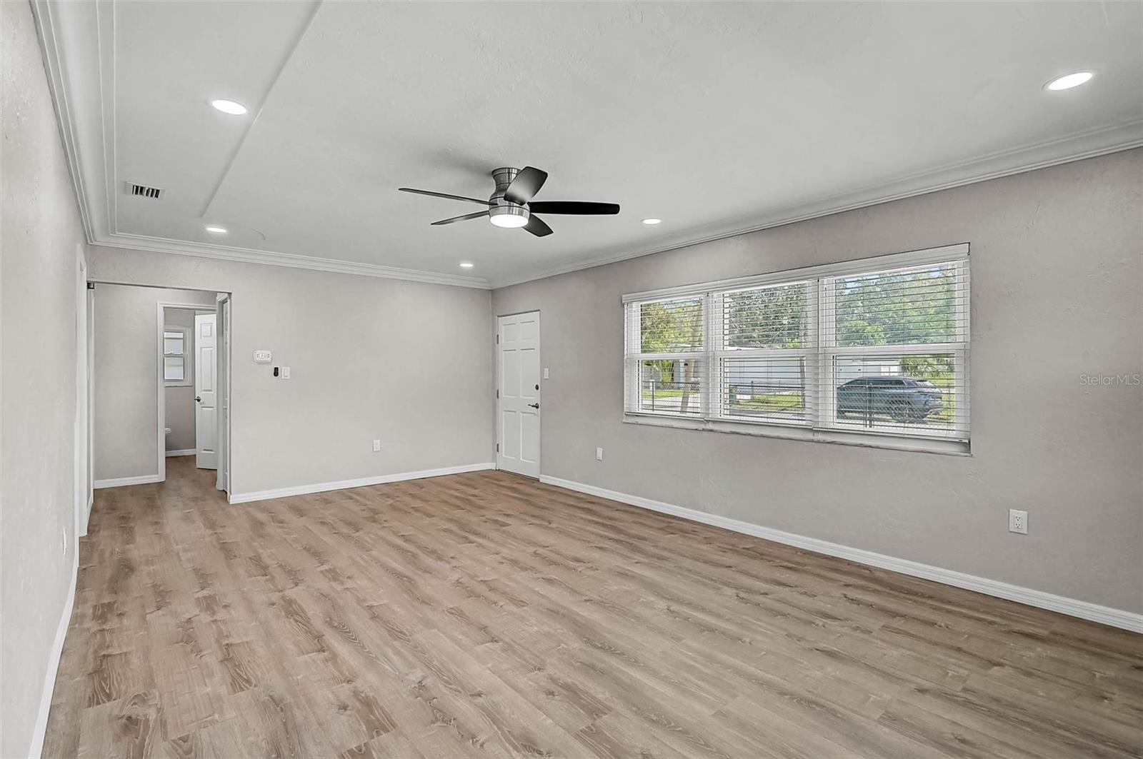 102 20th St Ne Property Photo 10