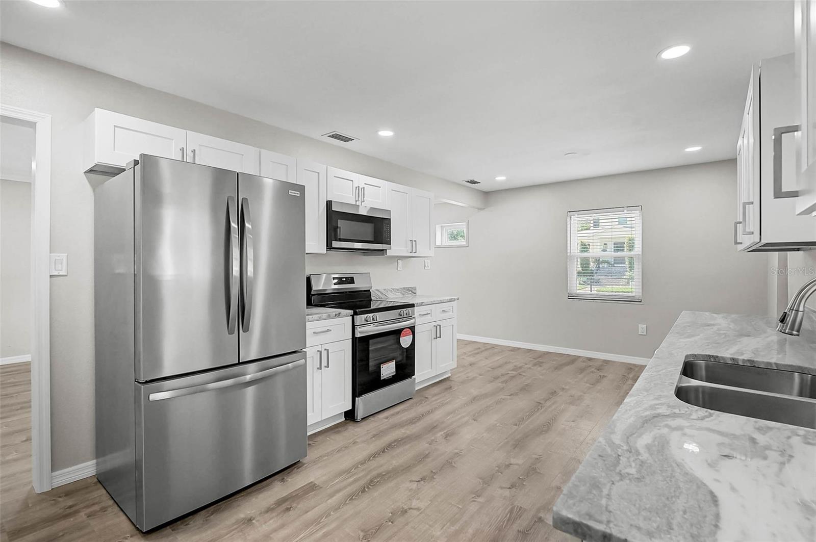 102 20th St Ne Property Photo 18