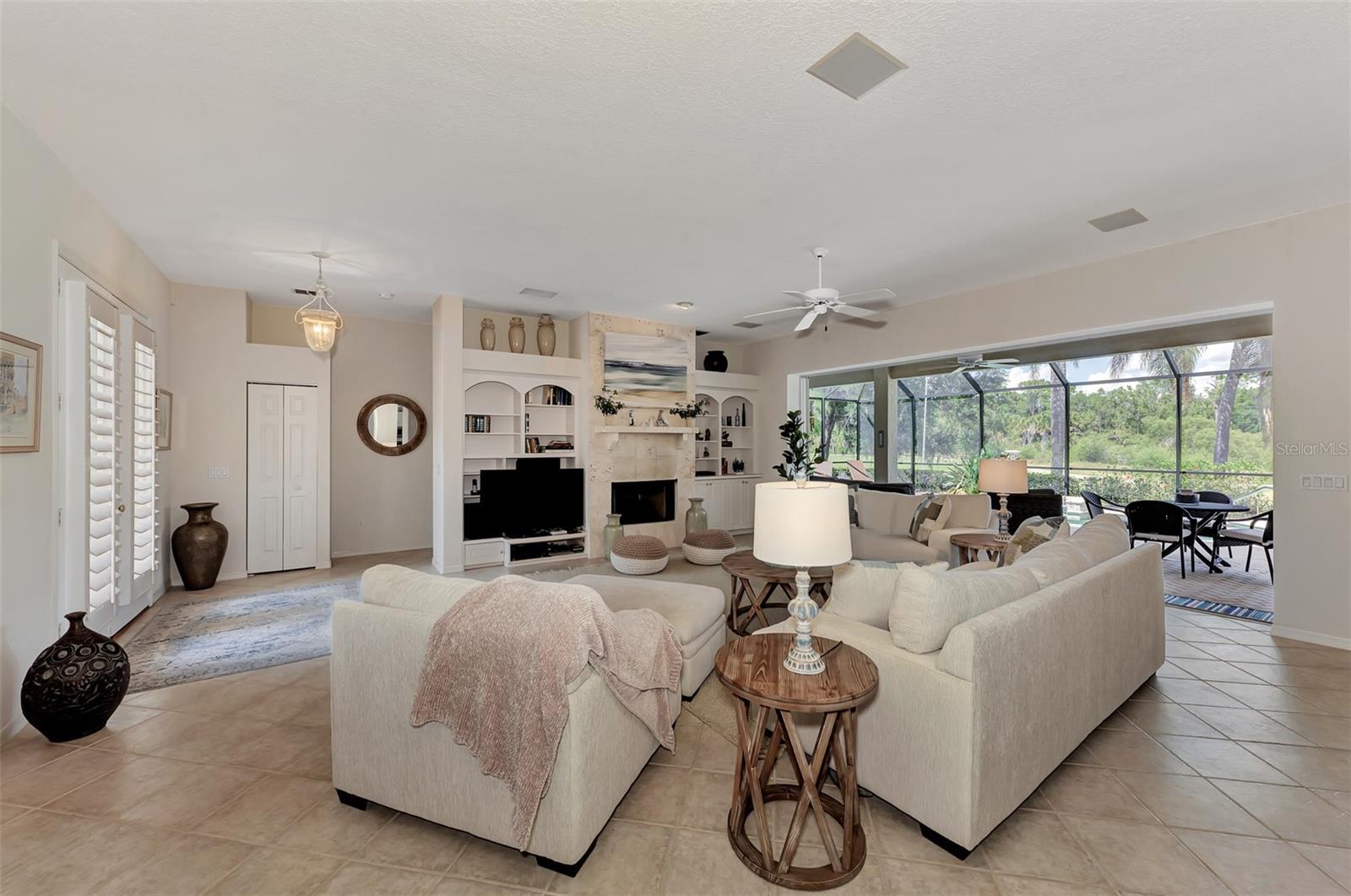 383 Cedarbrook Ct Property Photo 10