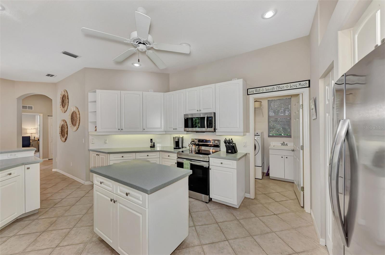 383 Cedarbrook Ct Property Photo 24