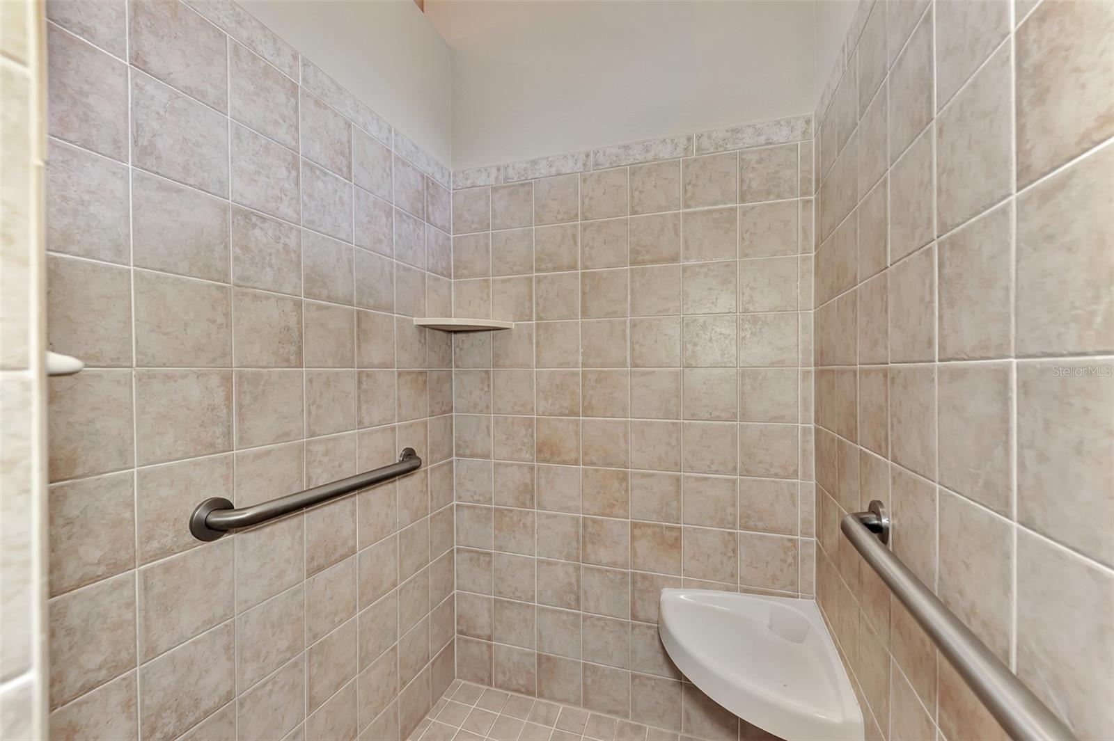383 Cedarbrook Ct Property Photo 41