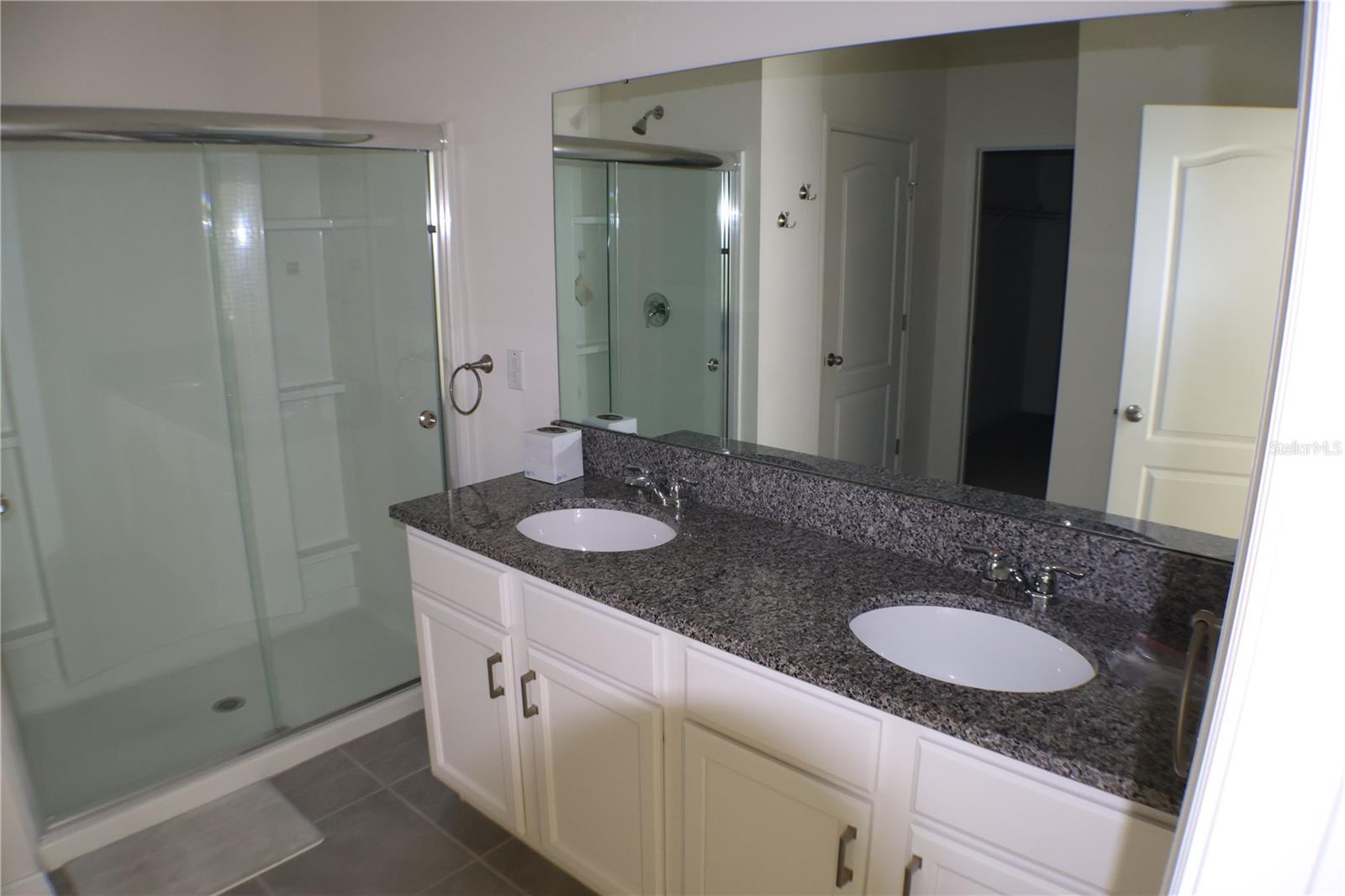 2638 Galway Grove Way Property Photo 11