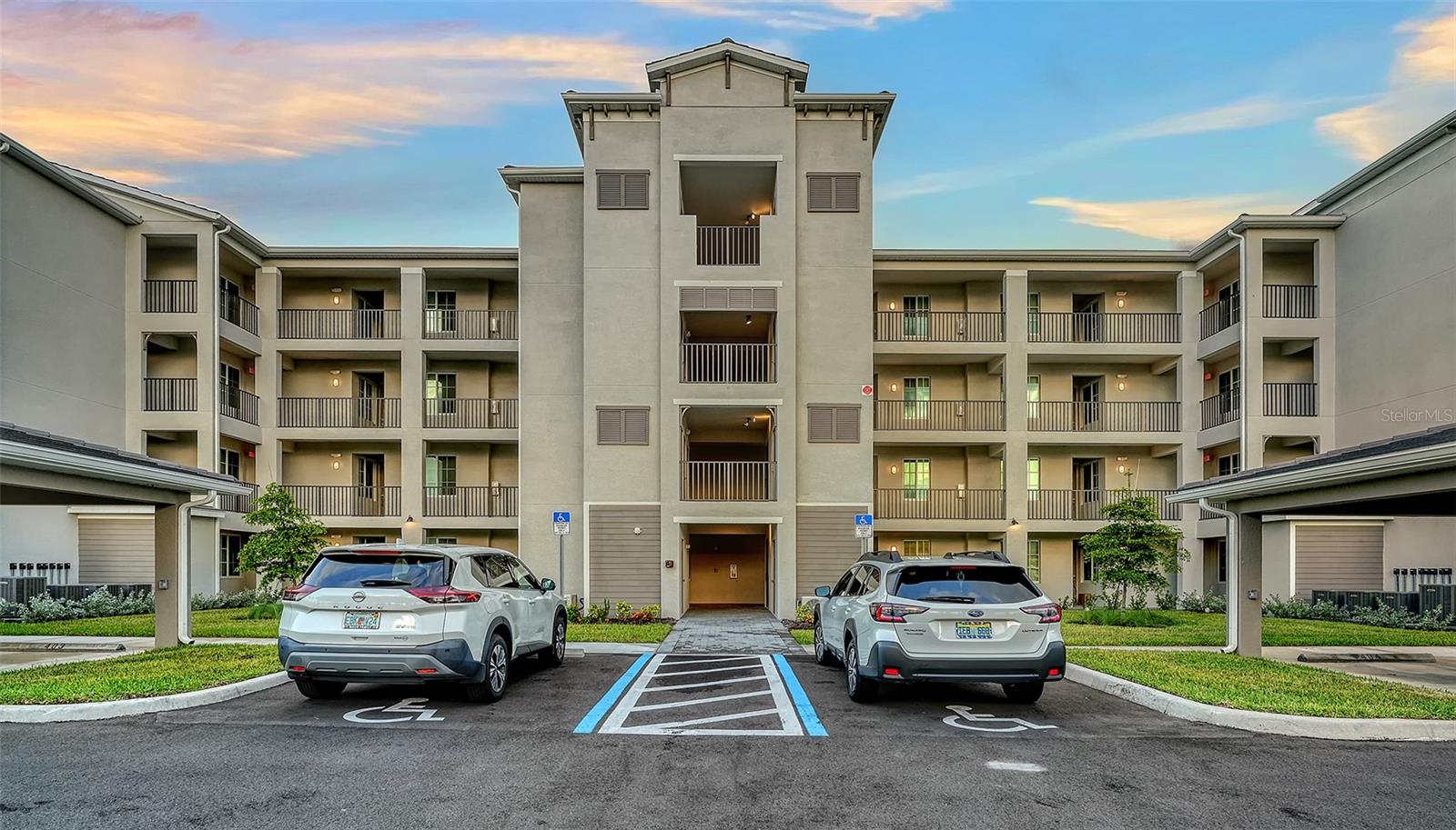 17655 Opal Sand Dr #301 Property Photo 2