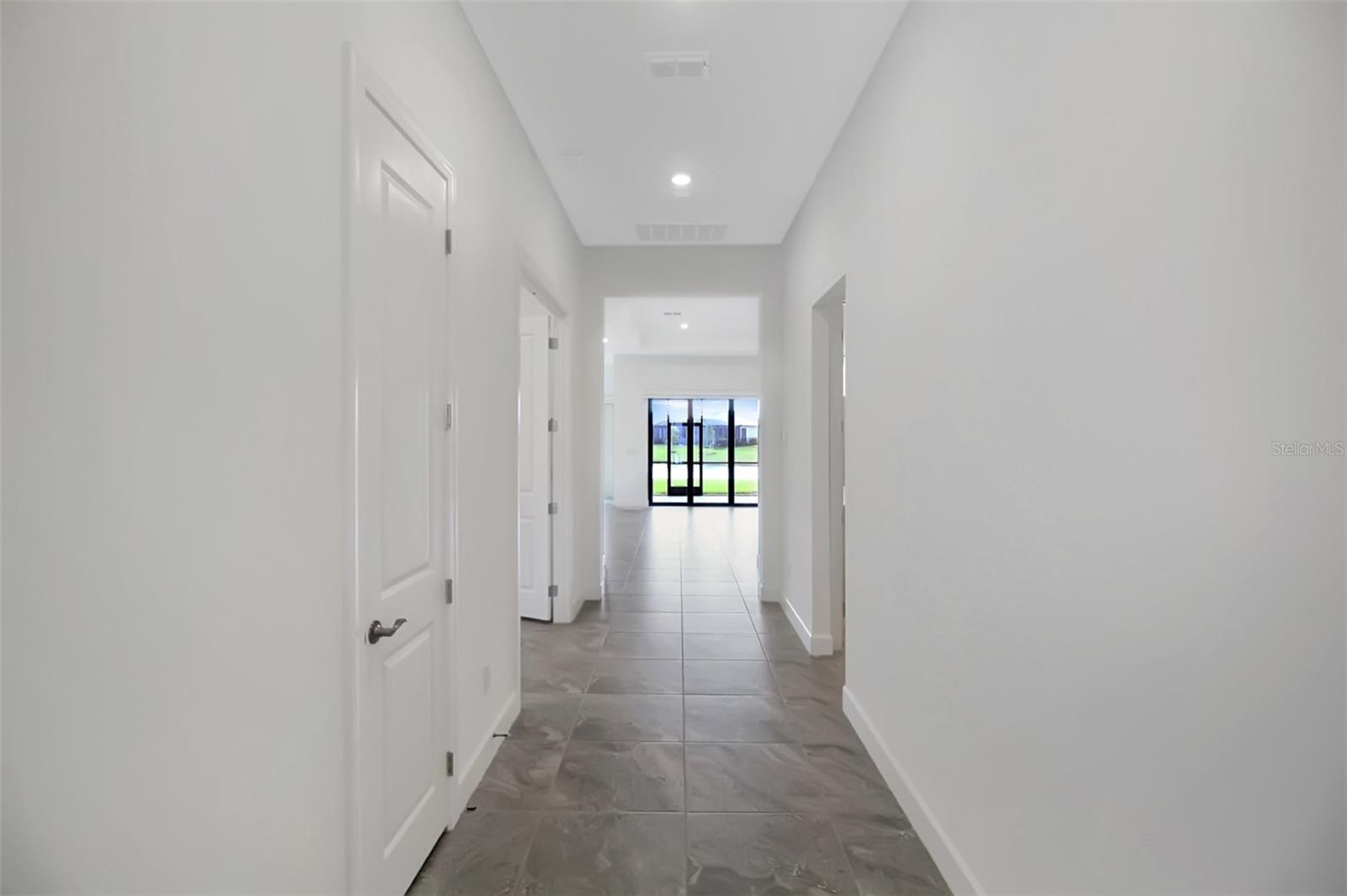 17212 Luminous Ave Property Photo 3