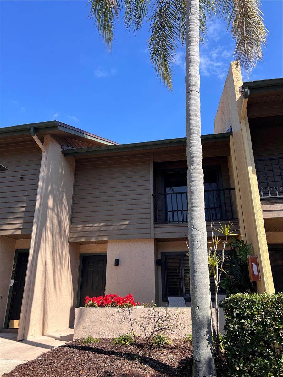 984 Sunridge Dr #j3 Property Photo 1
