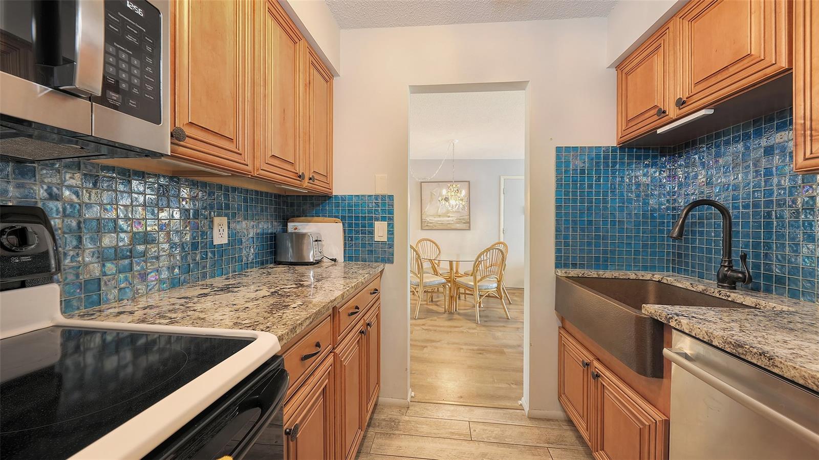 5641 Midnight Pass Rd #904 Property Photo 10