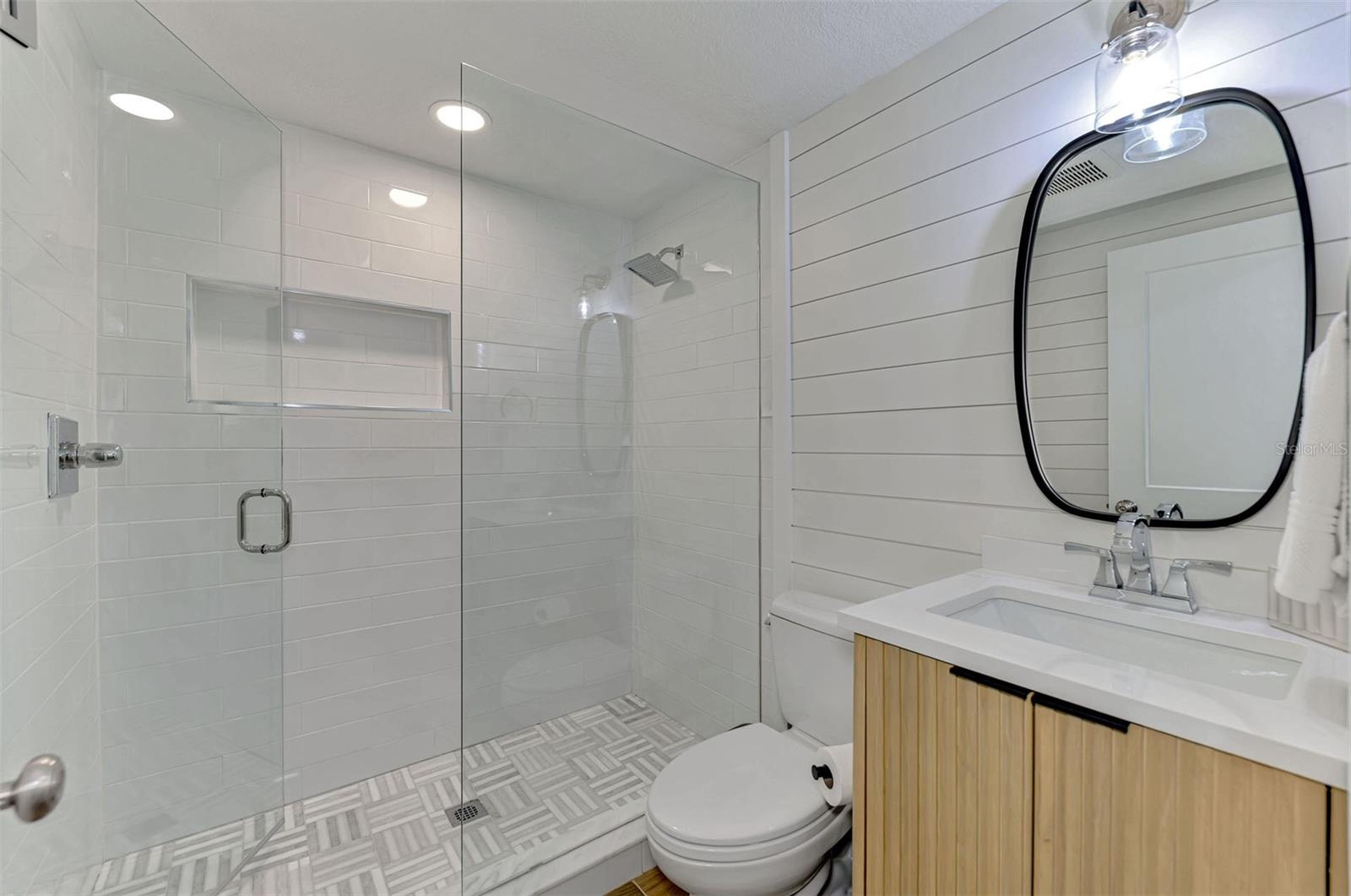 1100 Point Of Rocks Rd Property Photo 34