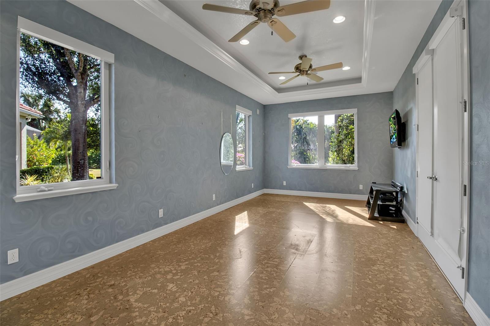 8116 Lone Tree Gln Property Photo 27