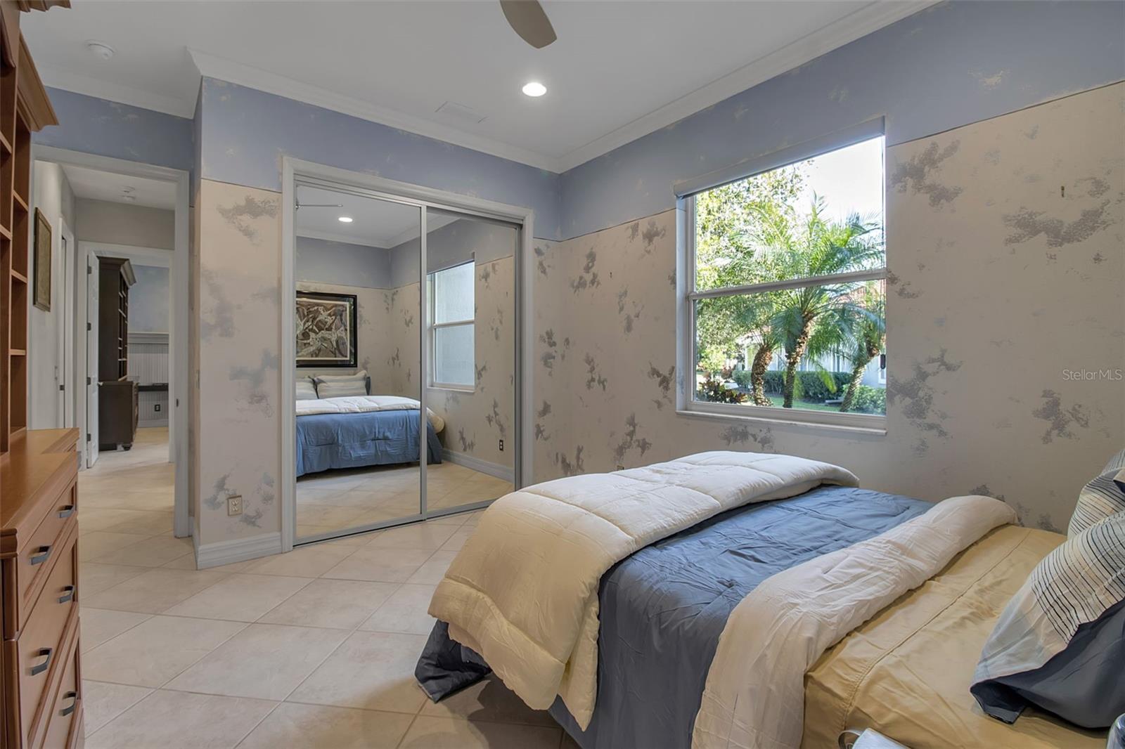 8116 Lone Tree Gln Property Photo 32