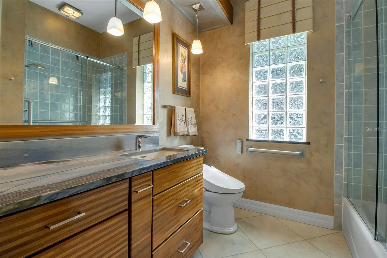 8116 Lone Tree Gln Property Photo 38