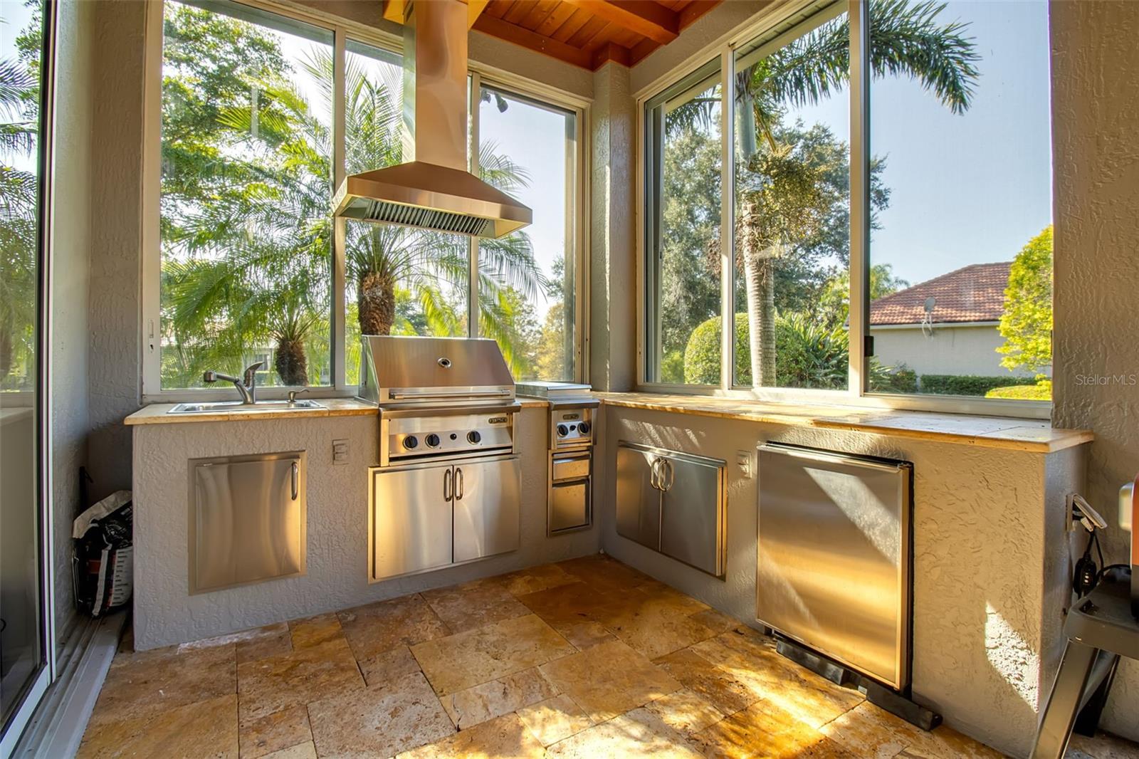 8116 Lone Tree Gln Property Photo 43
