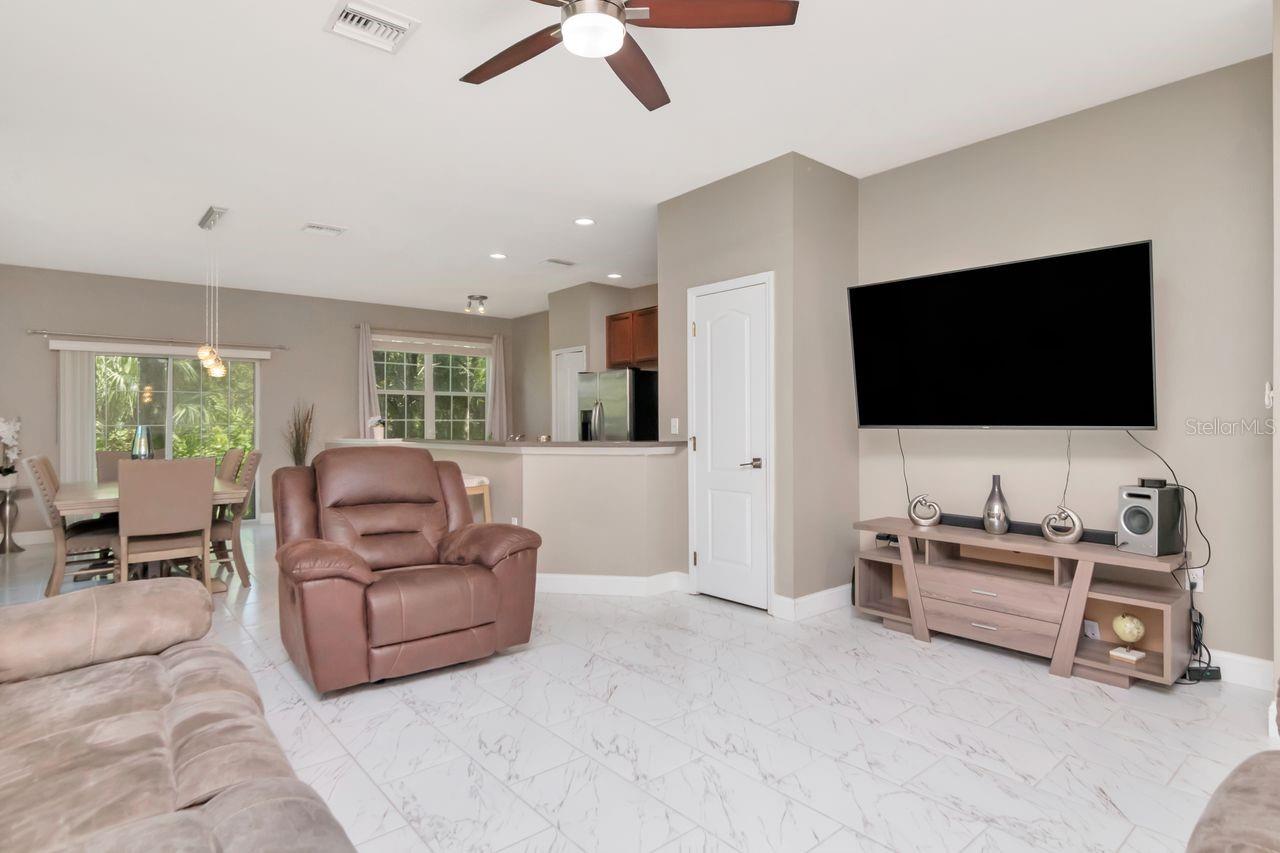8880 Moonlit Meadows Loop Property Photo 10