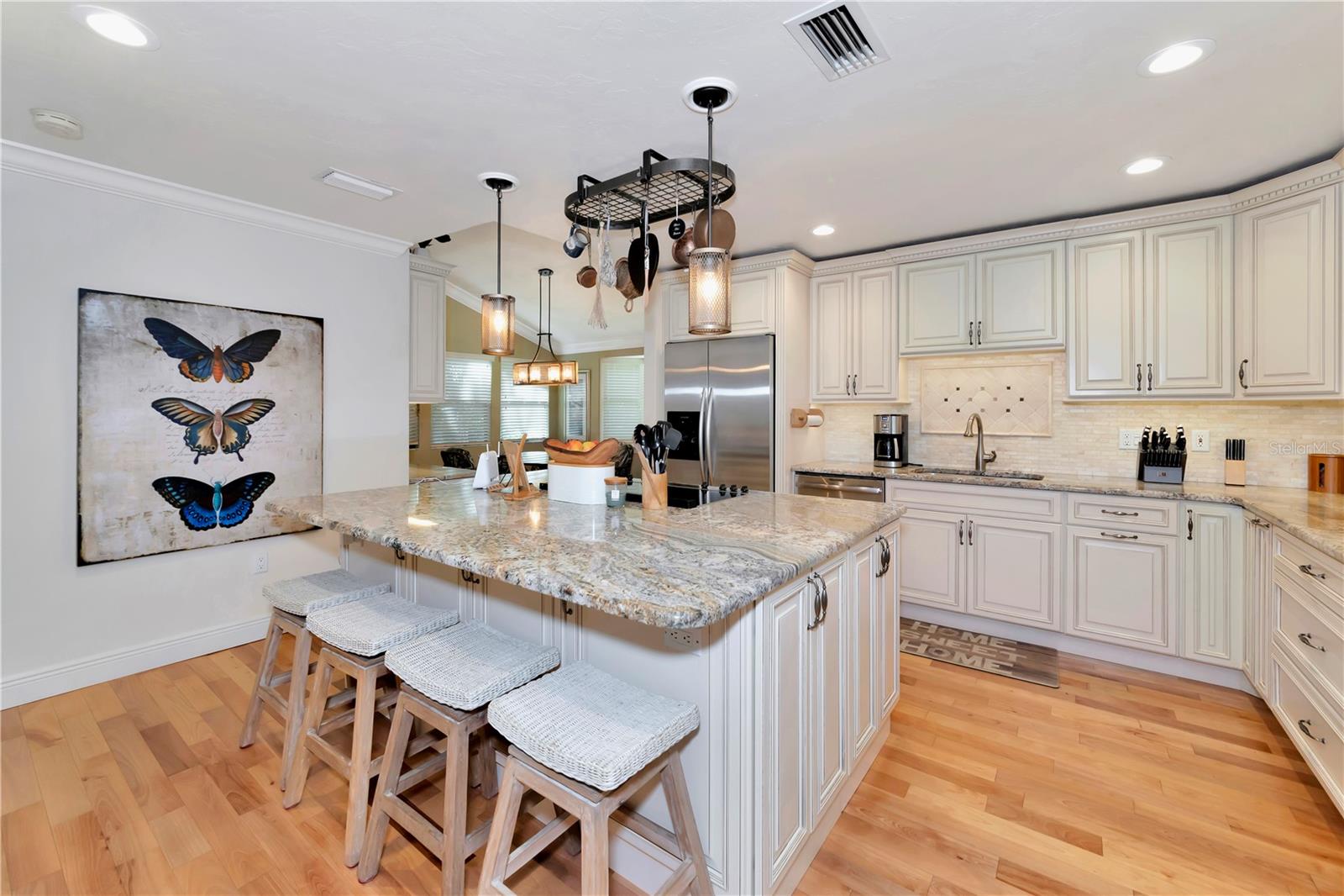 4737 Stone Ridge Trl Property Photo 4