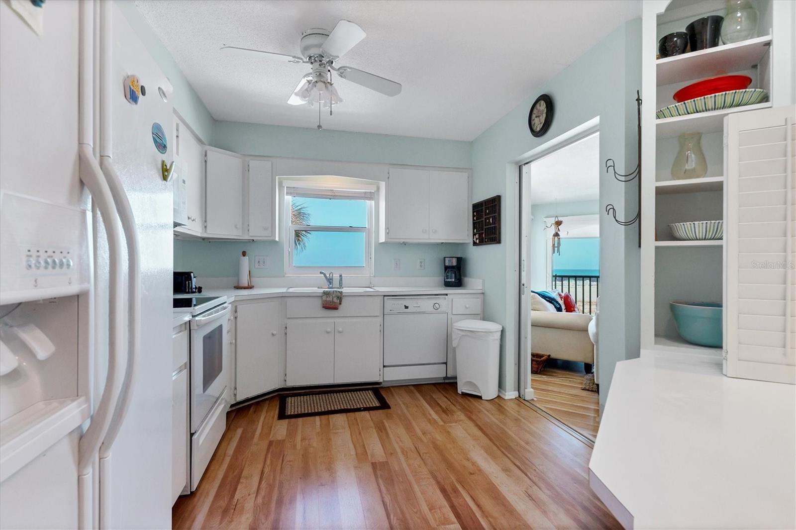 1336 Benjamin Franklin Dr #f2 Property Photo 12