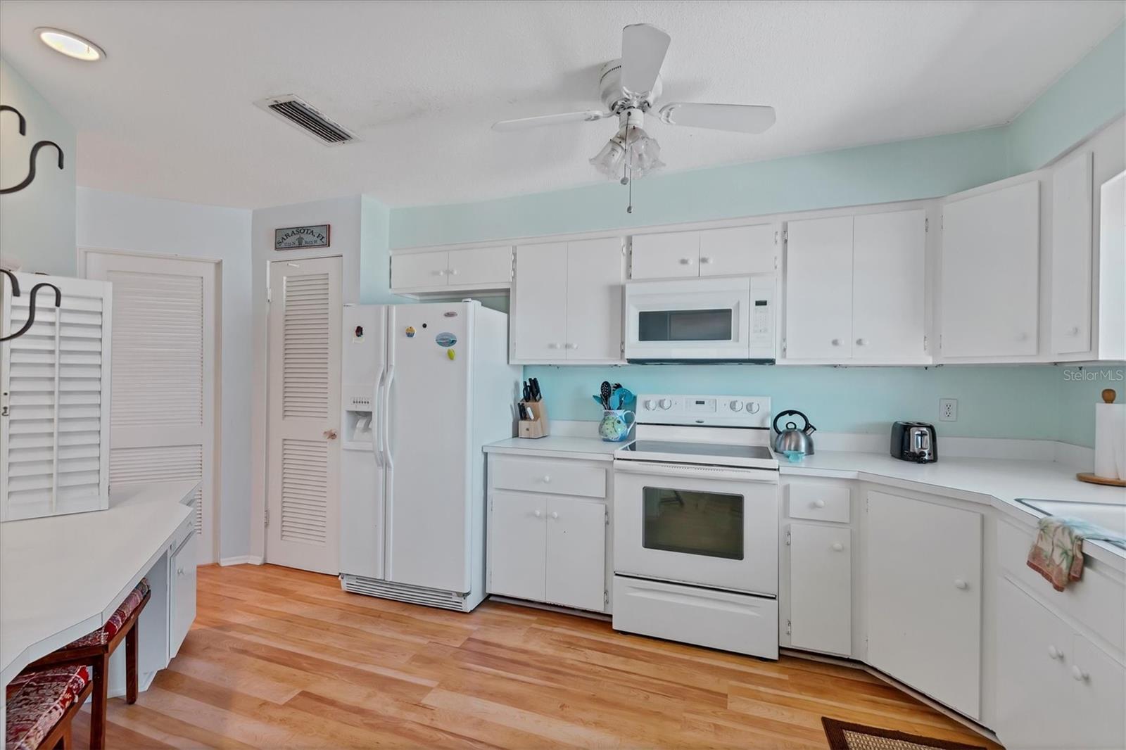 1336 Benjamin Franklin Dr #f2 Property Photo 13
