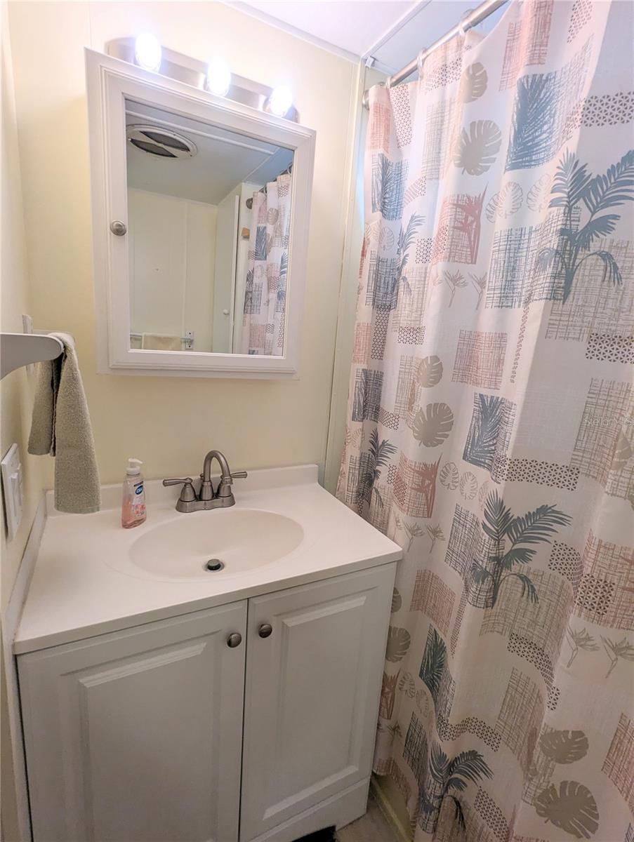 1702 Olympia Fields St Property Photo 5