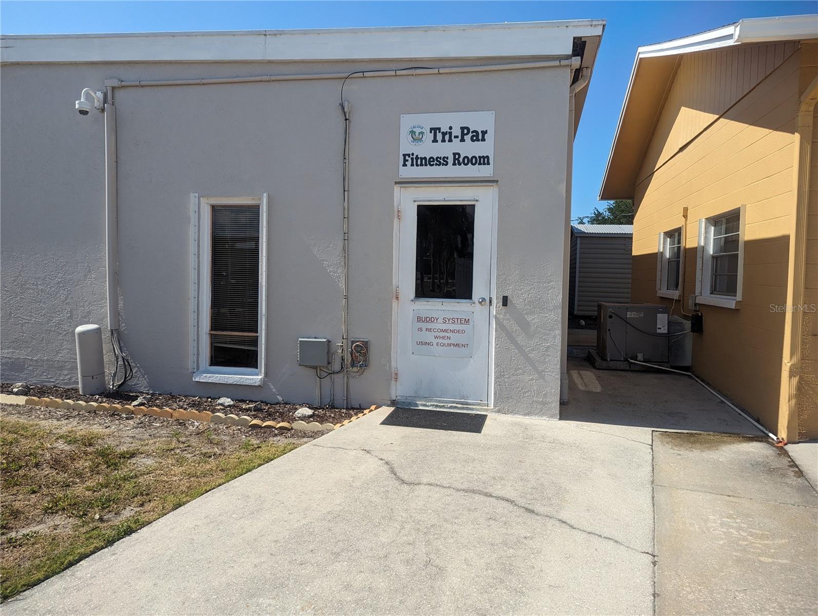 1702 Olympia Fields St Property Photo 10