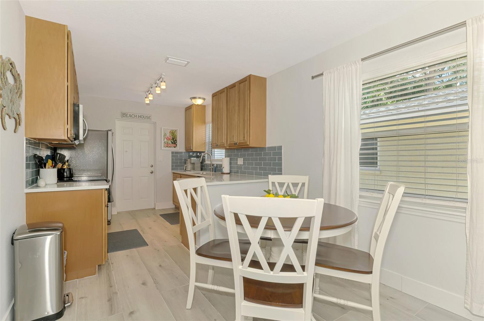 1137 N Moonmist Ct #l-7 Property Photo 6
