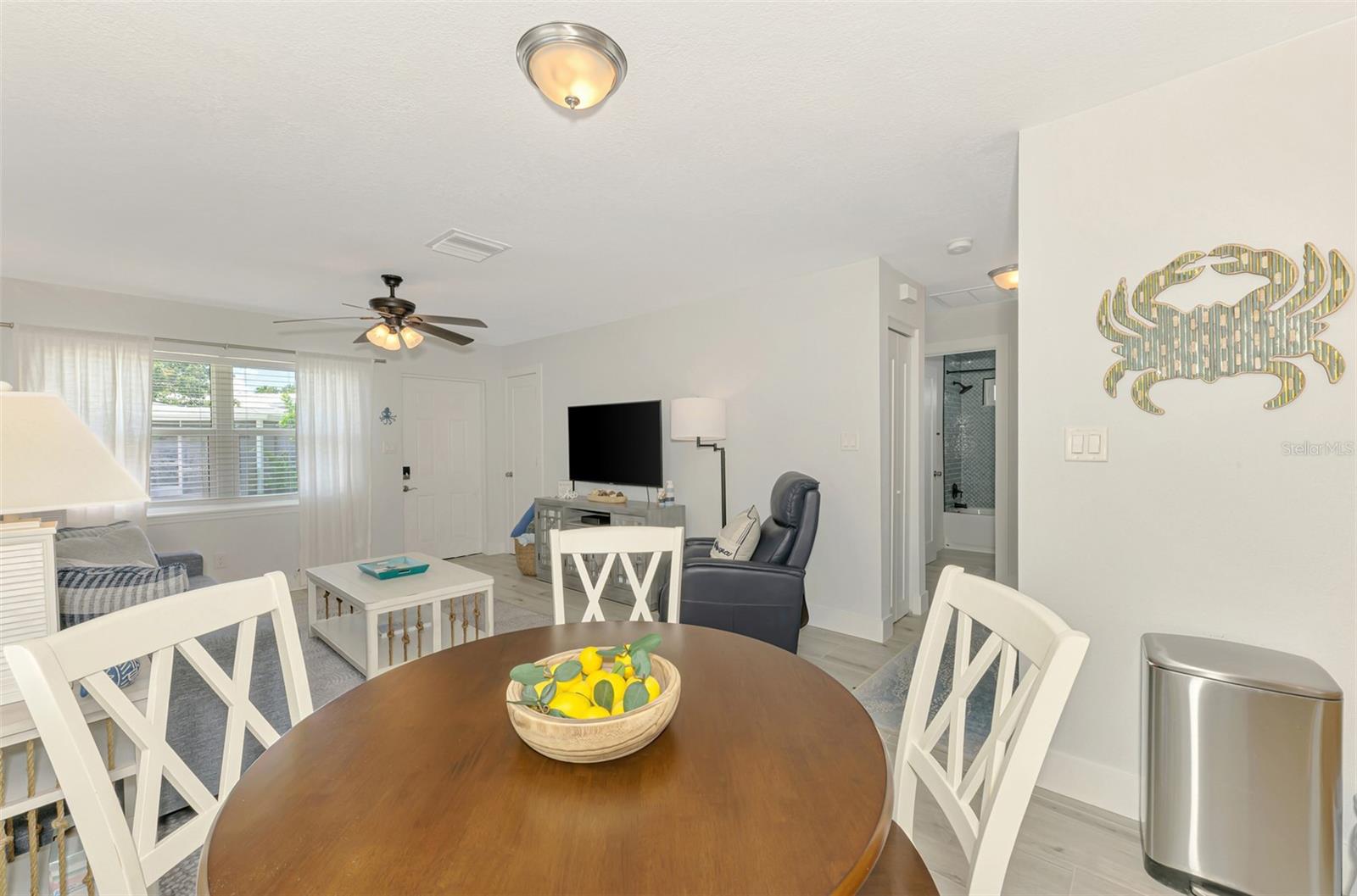 1137 N Moonmist Ct #l-7 Property Photo 8