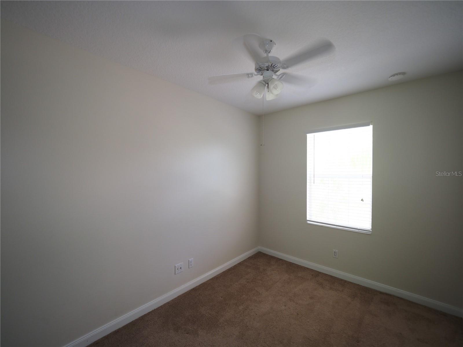 1533 Napoli Dr E Property Photo 26